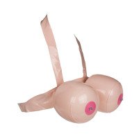 Žaidimas „Boob Battle“ - Out Of The Blue