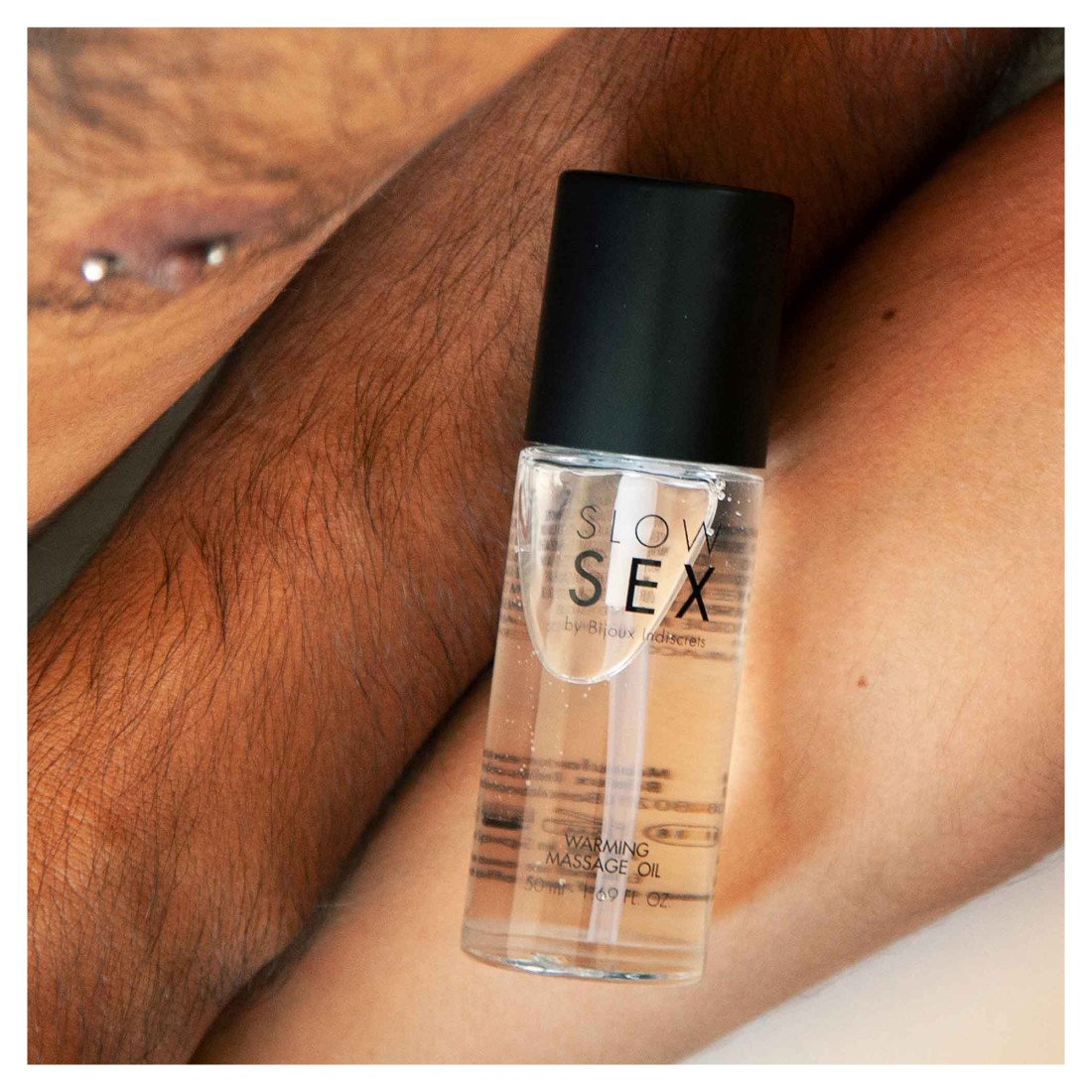 Šildantis masažo aliejus „Slow Sex“, 50 ml - Bijoux Indiscrets