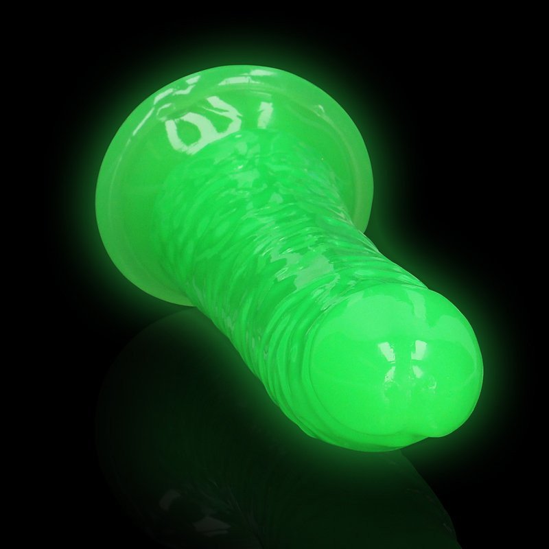 Tamsoje šviečiantis dildo „Glow in The Dark Dildo“ - RealRock