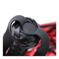 Botagas „Red Black Flogger“ - Latetobed