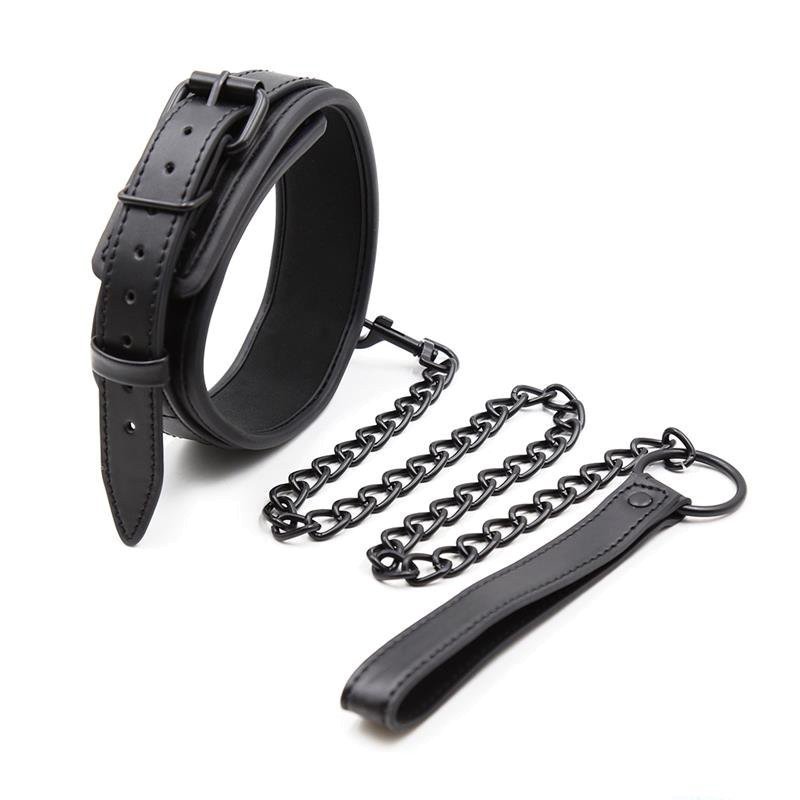 Antkaklio ir pavadėlio rinkinys „Neoprene Bondage Collar“ - Latetobed