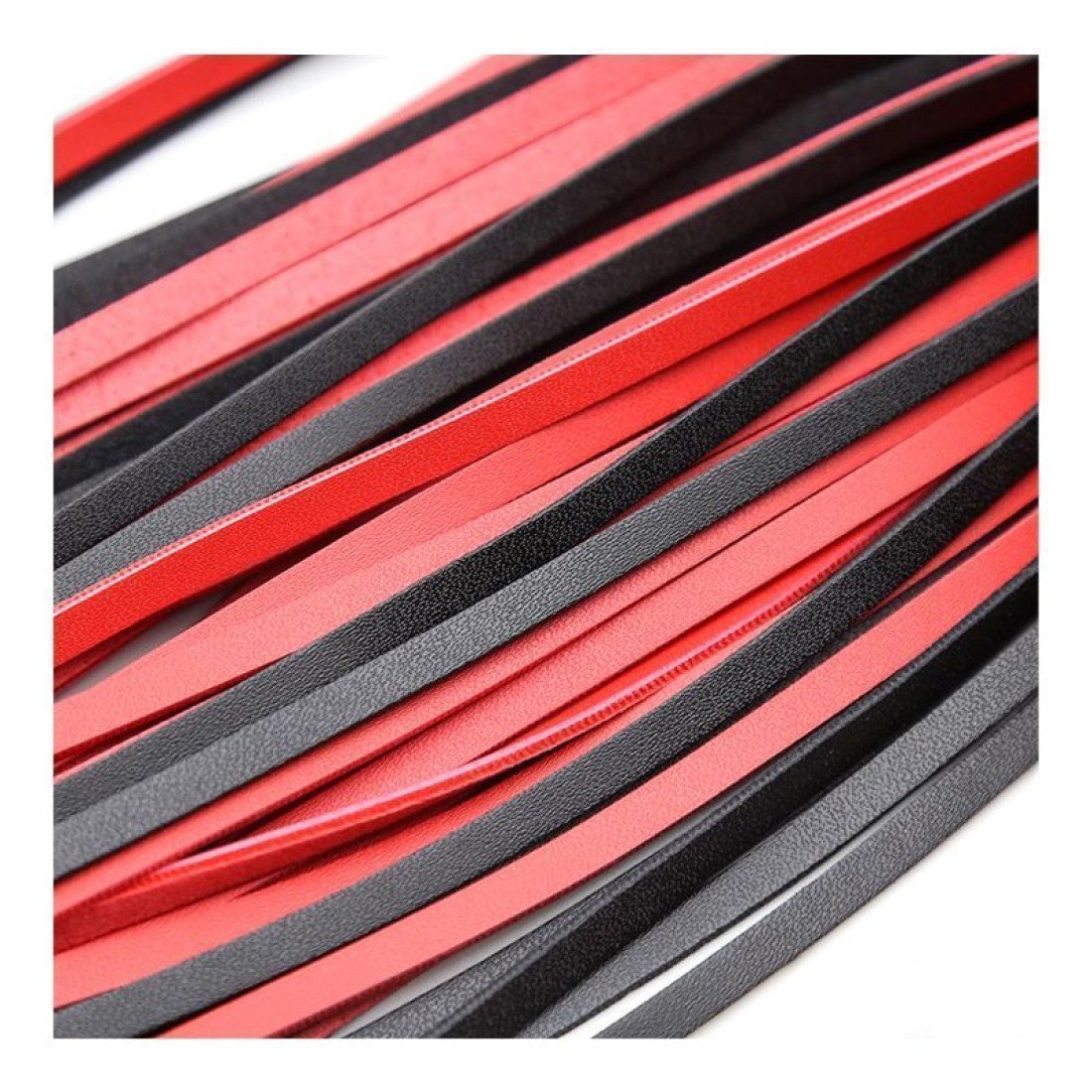 Botagas „Red Black Flogger“ - Latetobed