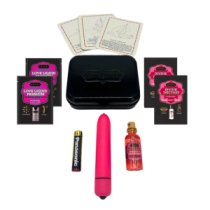 Erotinis rinkinys „The Weekender Kit Strawberry Dreams“ - KamaSutra
