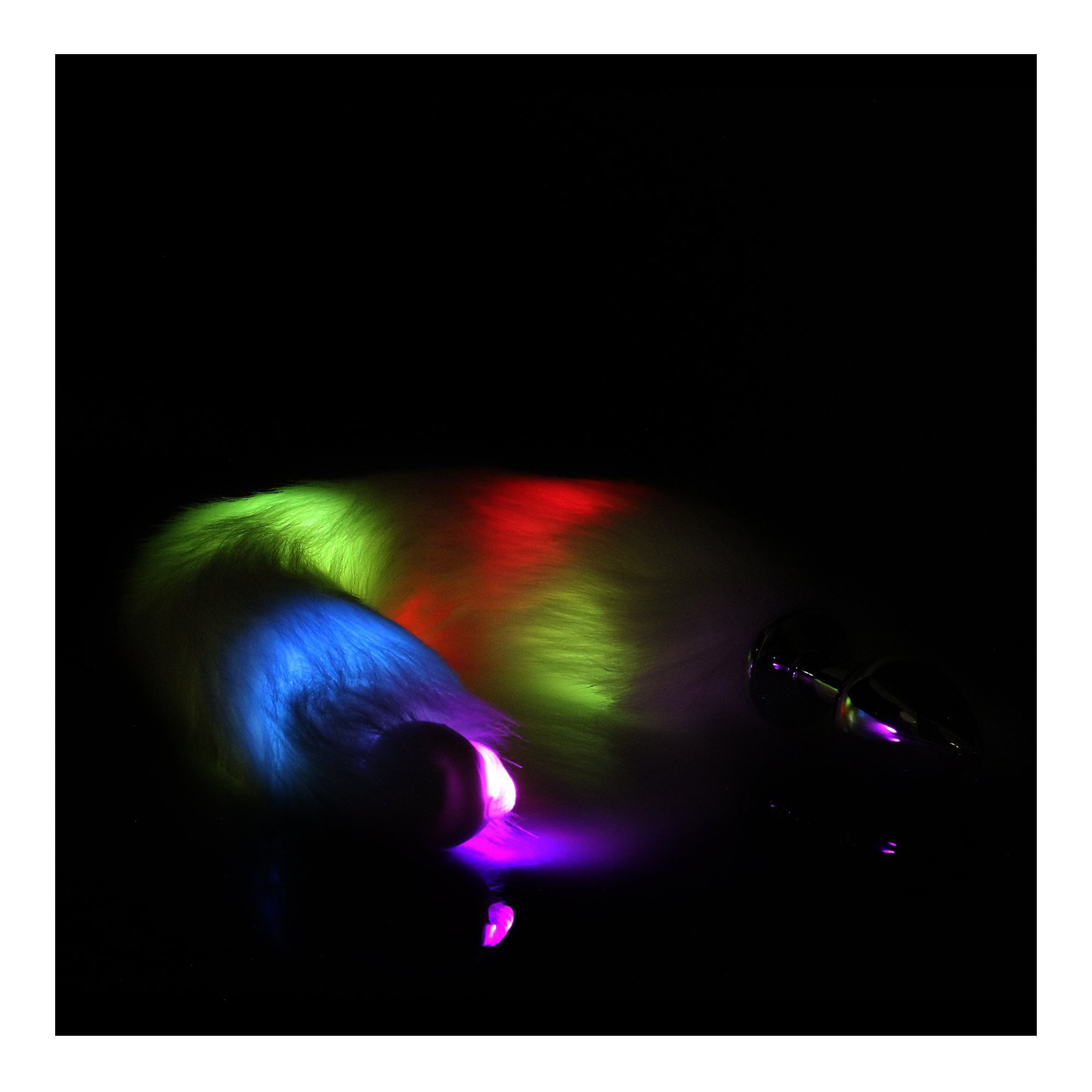 Šviečiantis analinis kaištis „Light-Up Fox Tail“ - Ouch!